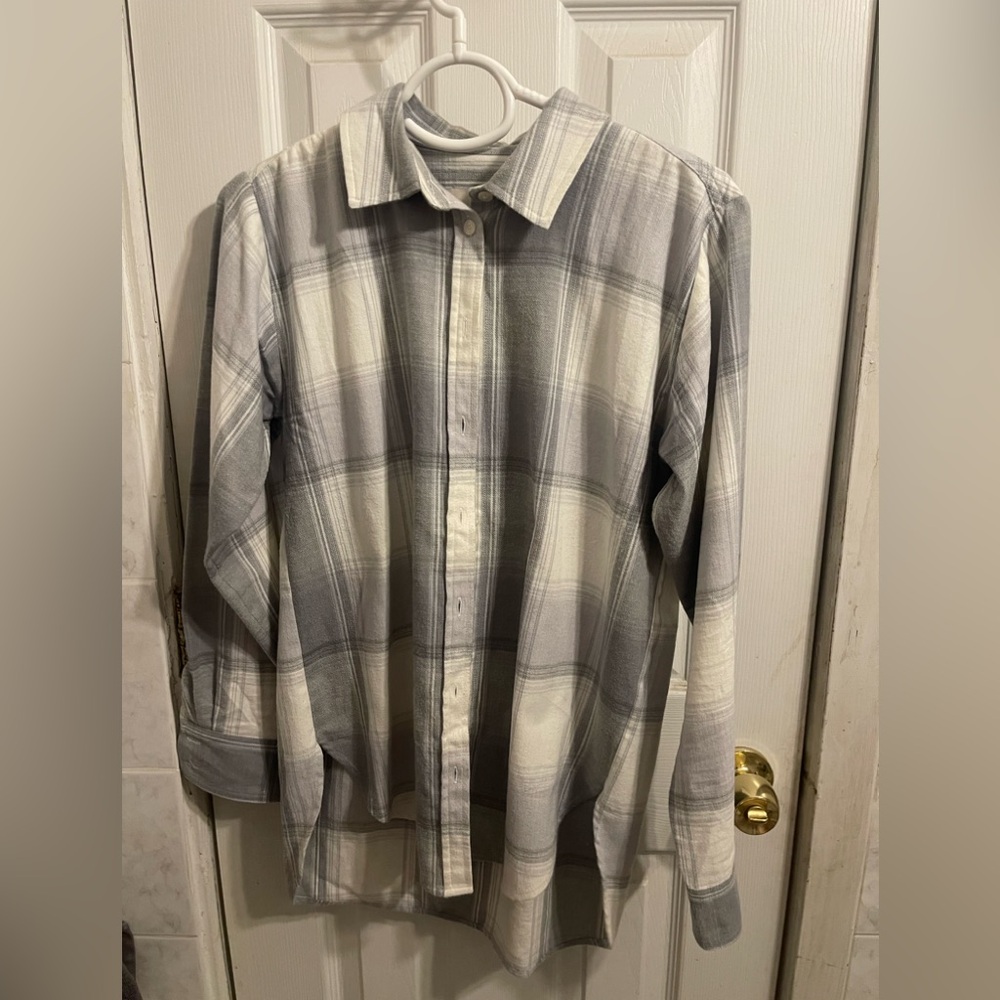 LOFT Gray Plaid Cloud Cotton Shirt